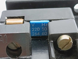 Siemens 3TH8031-0A Relay 220V - 50Hz, 264V-60Hz