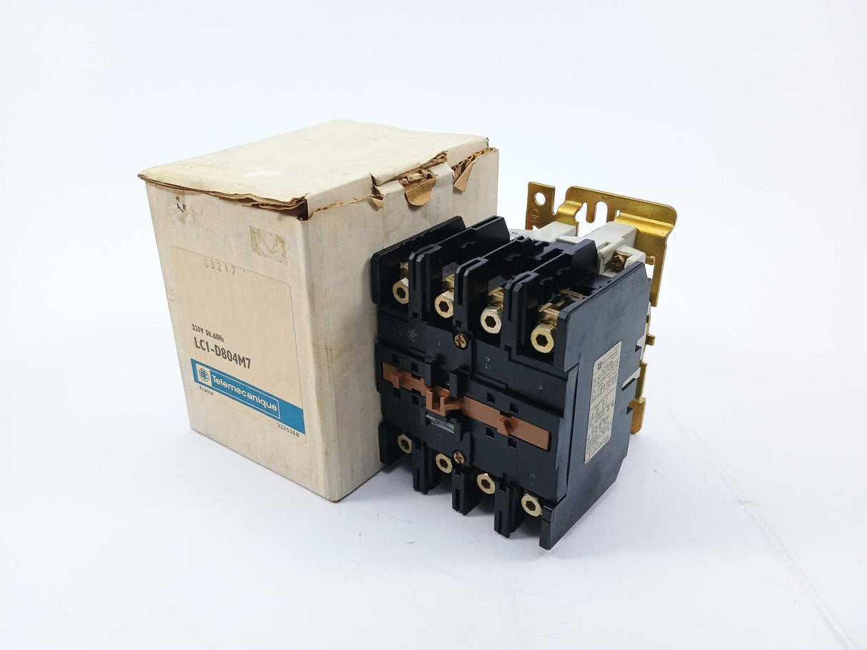 TELEMECANIQUE LC1-D804M7 Contactor with LX6-D402206