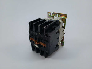 TELEMECANIQUE LC1D403Q Contactor 011008 with LX6-D40 380