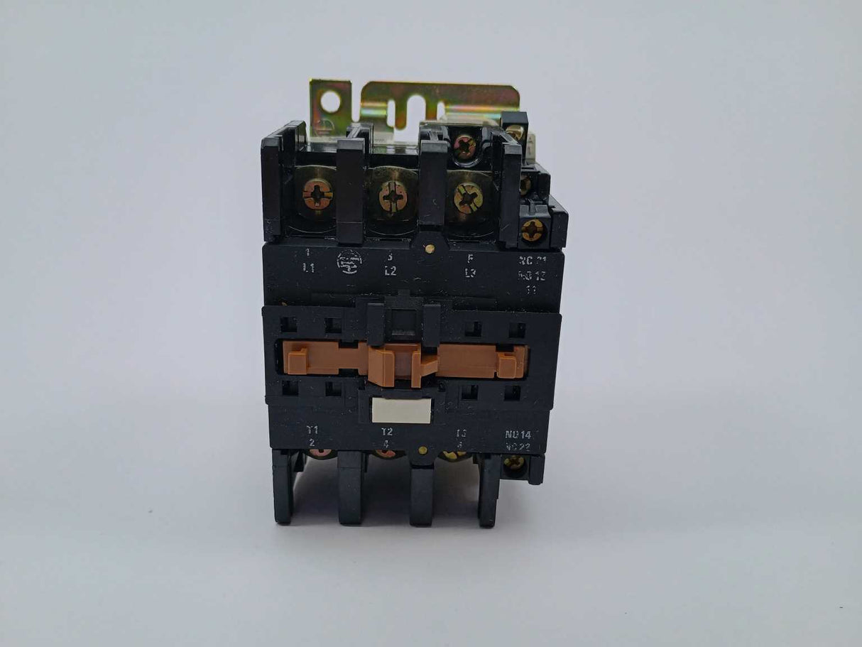 TELEMECANIQUE LC1D403Q Contactor 011008 with LX6-D40 380