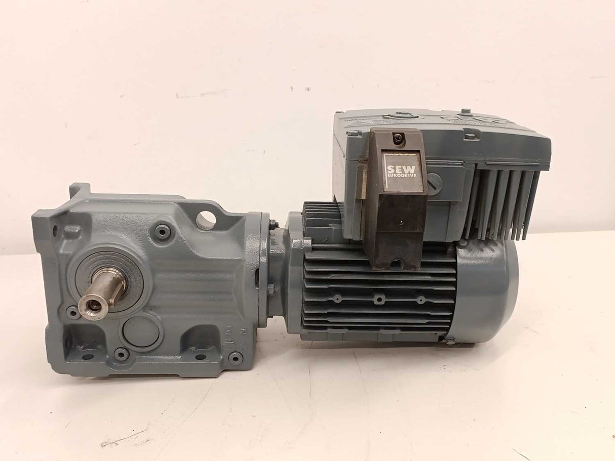 SEW-EURODRIVE  K37DT80K4/MM07/MLU/BW1 Gearmotor