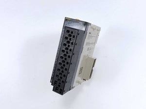 OMRON CJ1W-OD212 (SL) Output module w/ Connector block