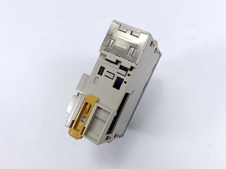 OMRON CJ1W-MAD42(SL) Output module w/ OD-507-18P Terminal block