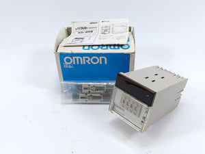 OMRON H7AN-E4DM Counter w/ Mounting Brackets