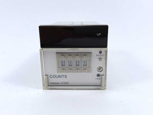 OMRON H7AN-E4DM Counter w/ Mounting Brackets