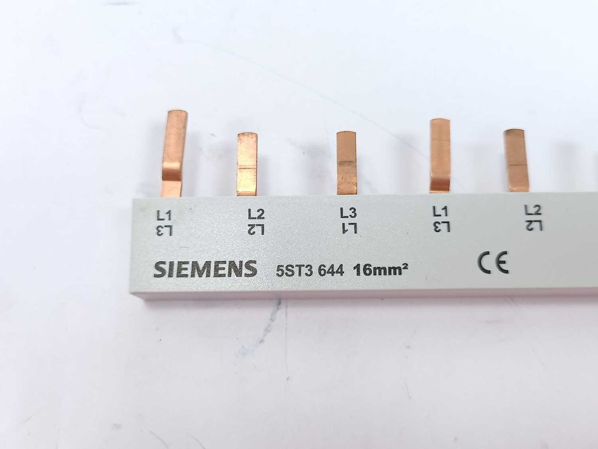 Siemens 5ST3644 Busbar 8 Pcs.