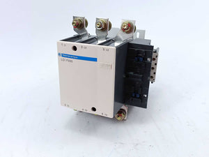 TELEMECANIQUE LC1F225 Contactor with LX1FG220