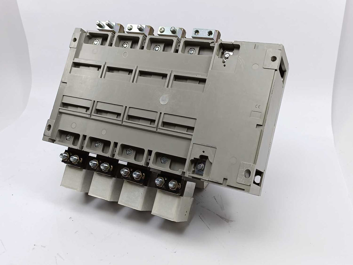 Schneider Electric INS800 Switch Disconnector 1000V 12kV 800A