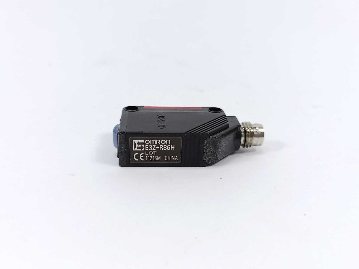 OMRON E3Z-R86H Photoelectric Sensor