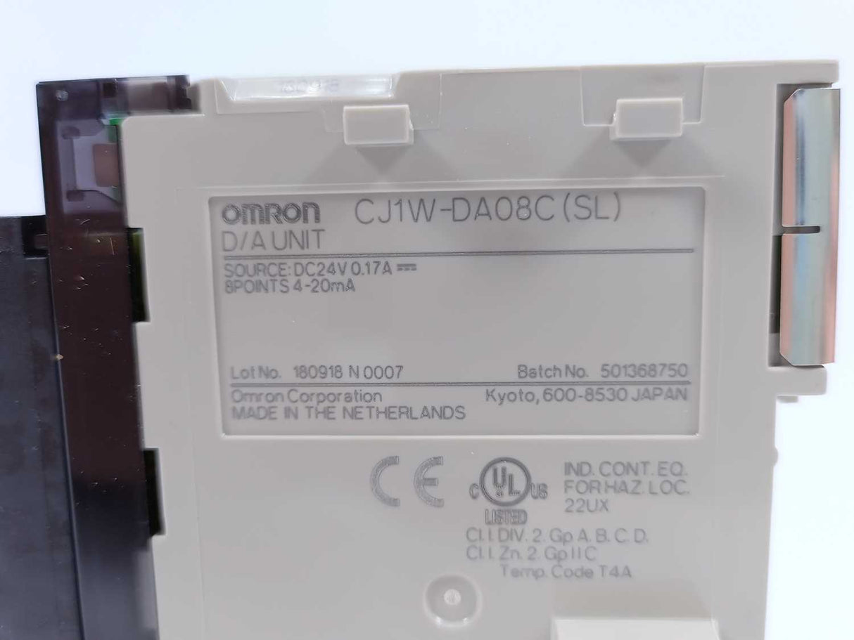 OMRON CJ1W-DA08C(SL) D/A Unit