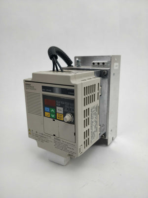 OMRON 3G3JV-A4004 SYSDRIVE 3G3JV Inverter 400V 0.55kW