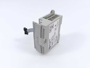 AB 1762-IQ16 Ser.A Rev.A Sink/Source Input Module