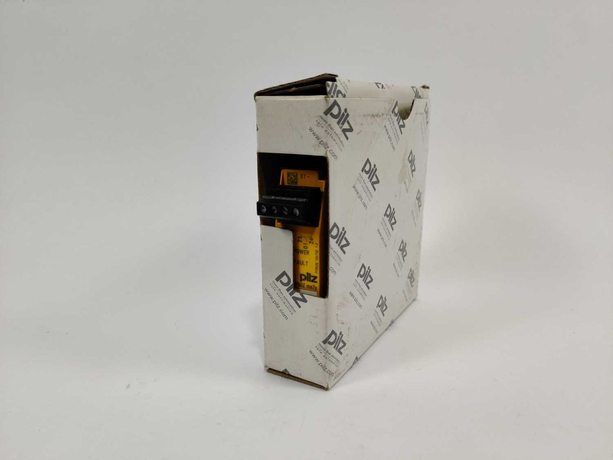 Pilz 773520 PNOZ mo2p Safe Relay, w. rack extension module connector