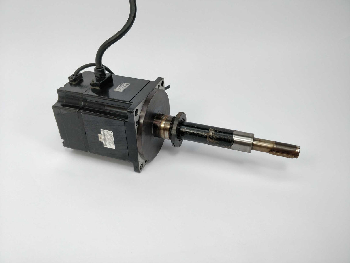 Yasakawa SGMP-15V314CT AC Servo Motor With Load Shaft