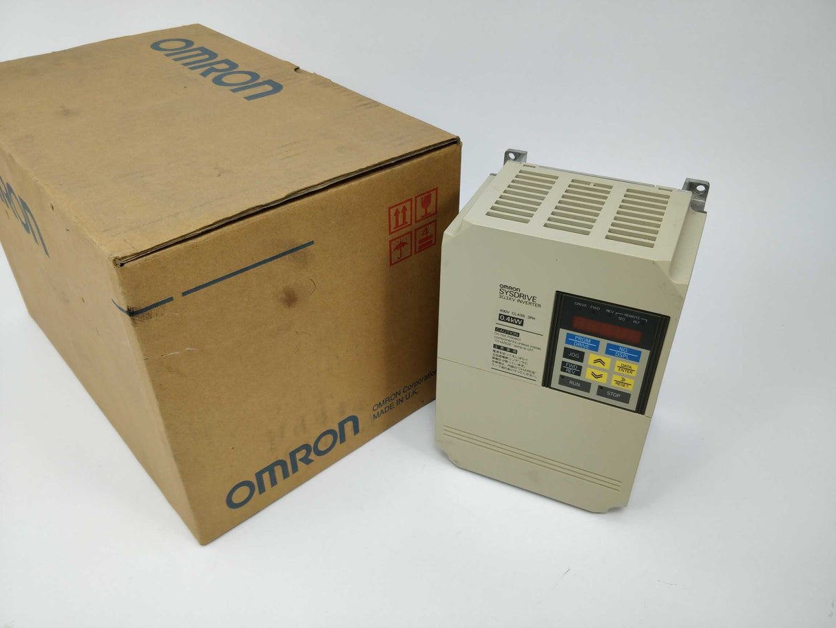 OMRON 3G3XV-A4004-E Sysdrive Inverter