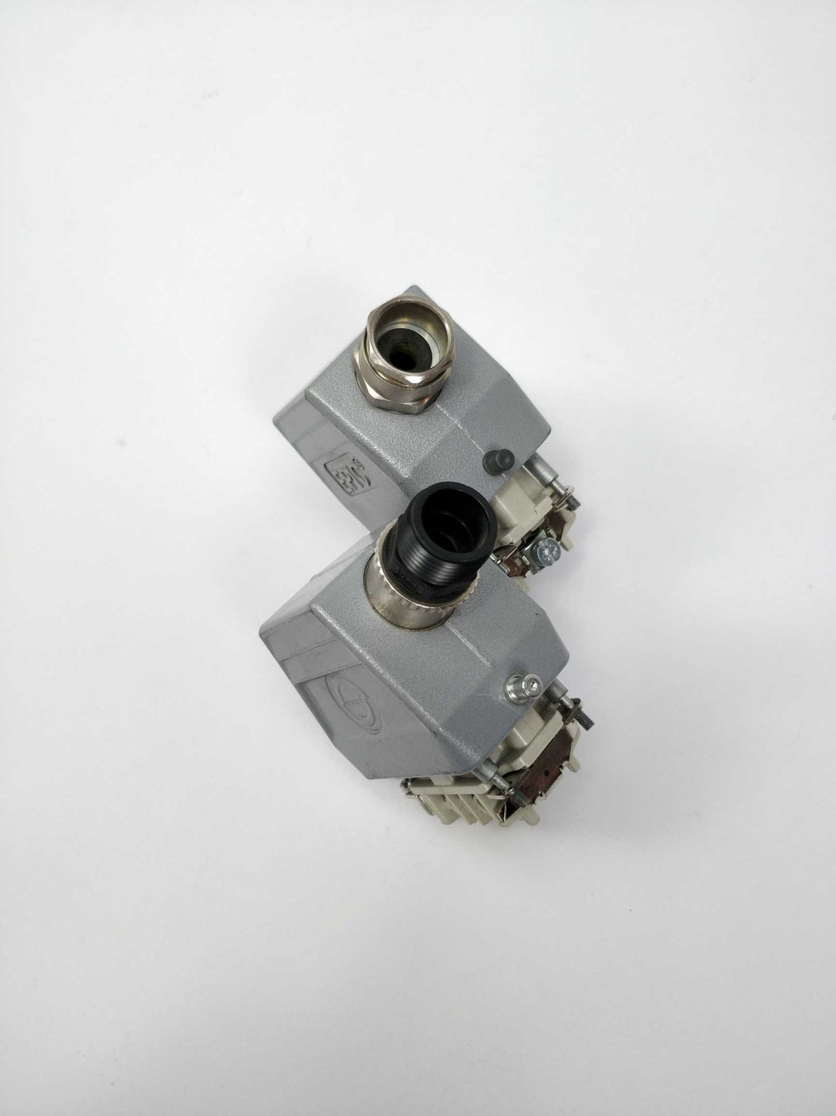 EPIC H-BE 6 BS 10191000 With H-BE 6 SS 10190000 Male and Female Power Connectors