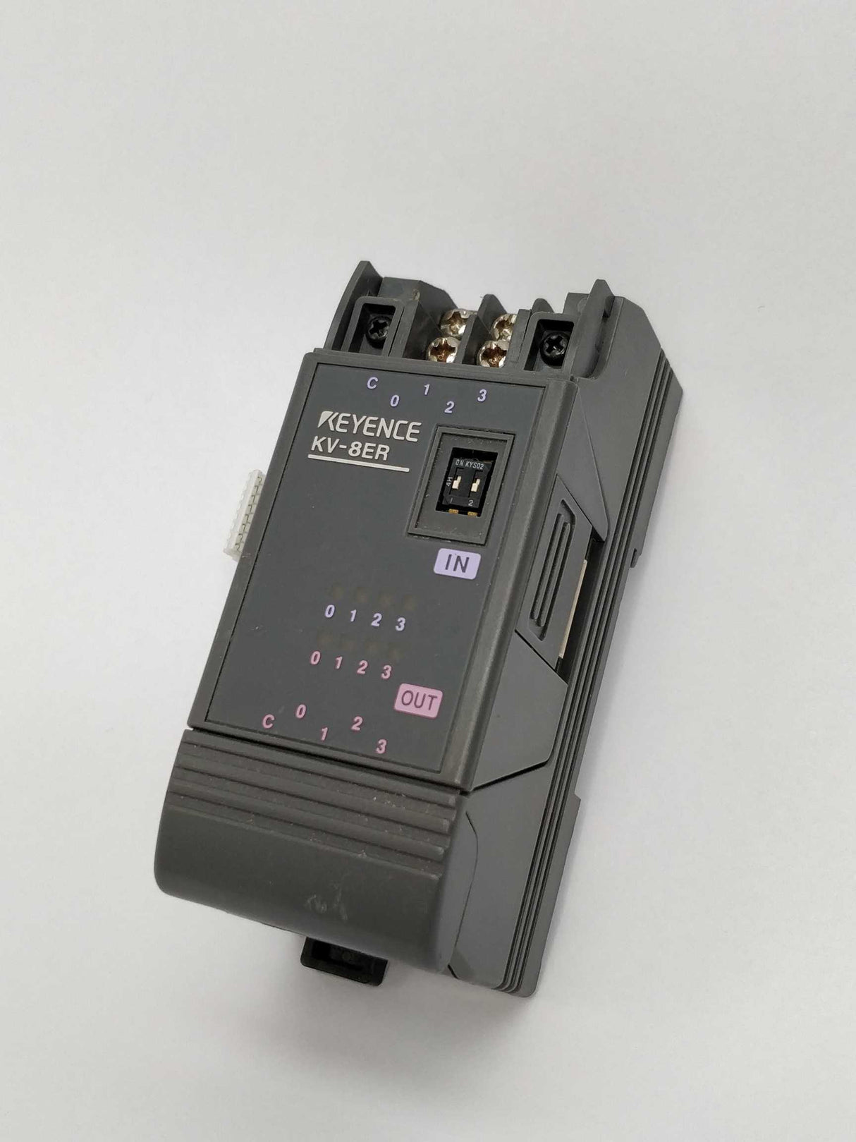 KEYENCE  KV-8ER Expansion module relay unit for PLC