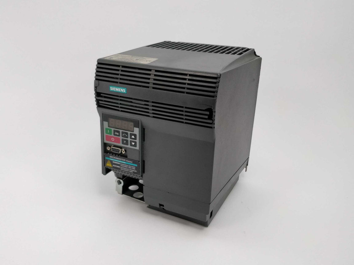 Siemens 6SE3221-5DC40 Micromaster MMV750/0 7.5kW 0-650Hz