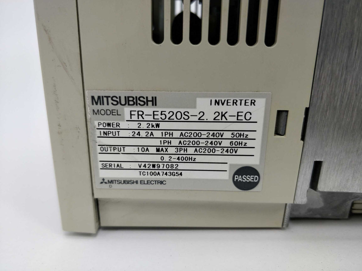 Mitsubishi FR-E520S-2.2K-EC Inverter with FR-PA02-02 2.2kW 0.2-400Hz