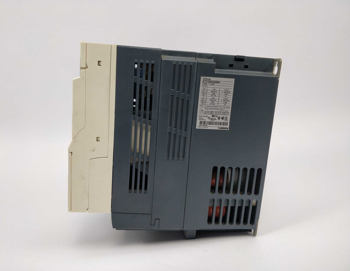 Schneider Electric ATV32HU55N4 Variable speed drive- ATV32