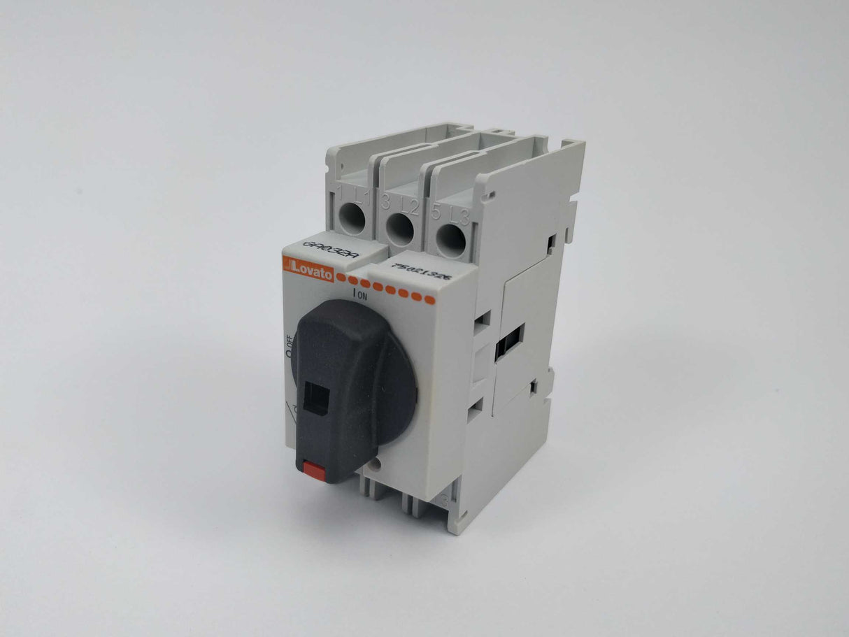 Lovato Electric GA032A Three-pole switch disconnector