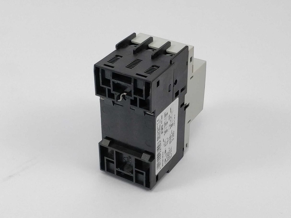 Siemens 3RV1021-0KA10 Circuit breaker E04