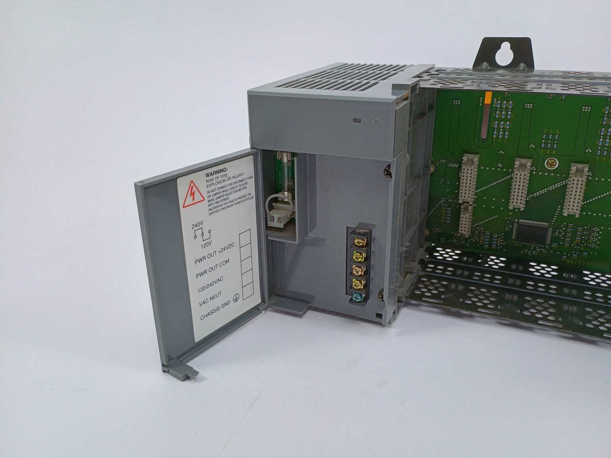 AB 1746-P2 & 1746-A13 Slot Rack  SLC 500 13-SLOT Power supply Ser.C w/ 1746-A13 Chassis