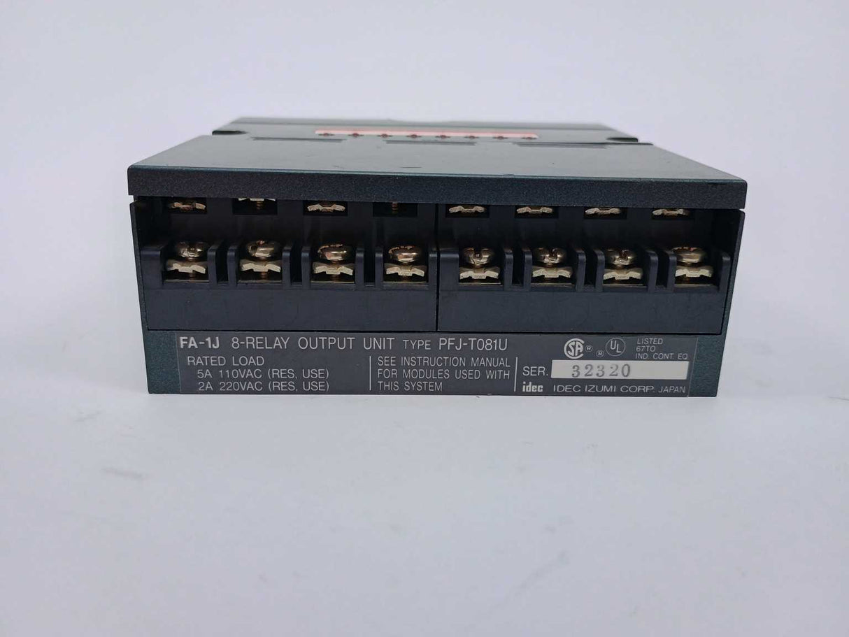 Idec PFJ-T081U FA-1J 8-Relay OUTPUT UNIT