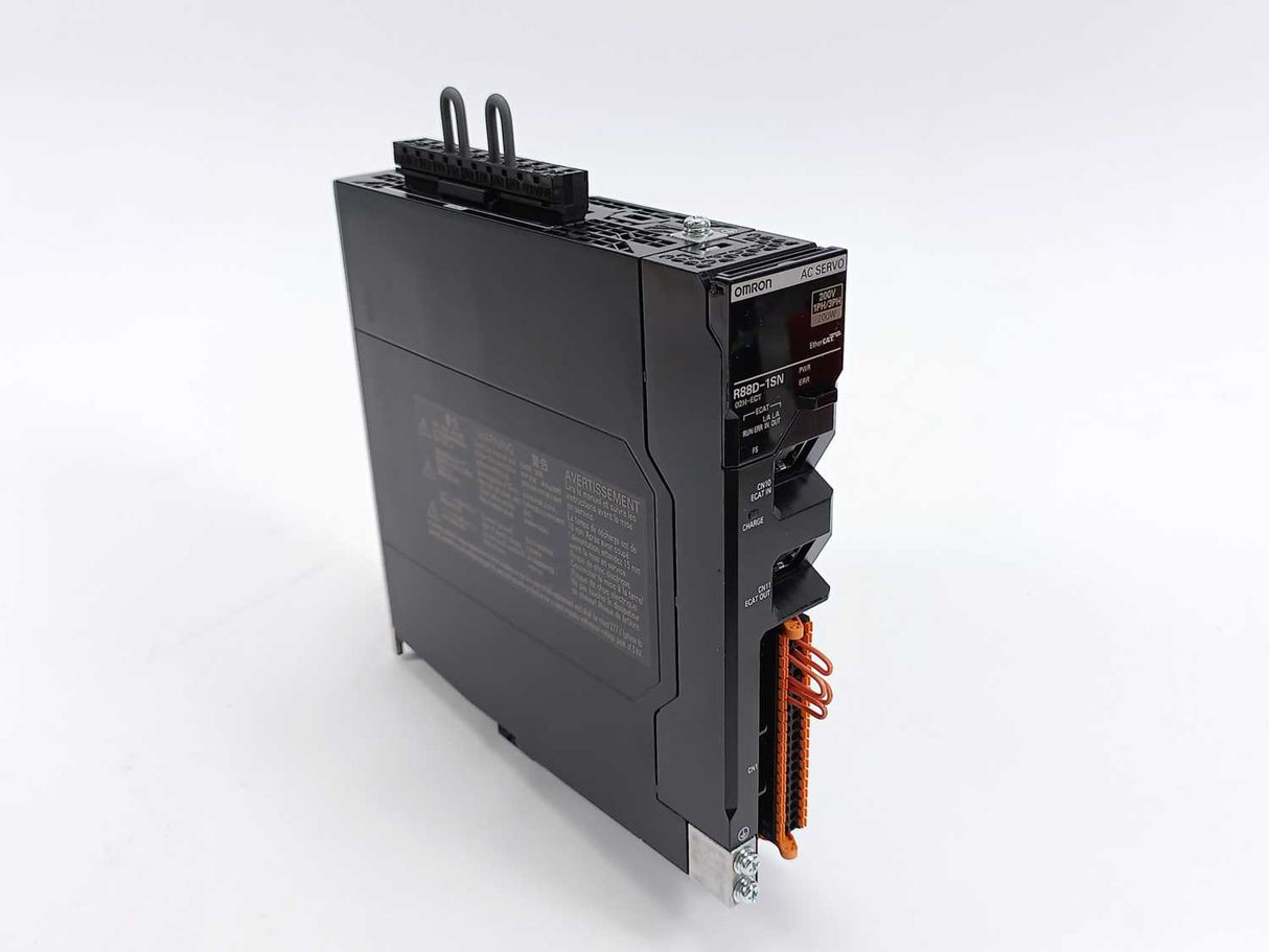 OMRON R88D-1SN02H-ECT AC servo drive