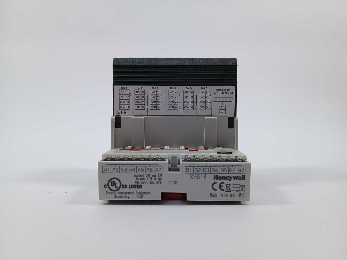 Centra Line / Honeywell CLIOL824A Output module & XS824-25