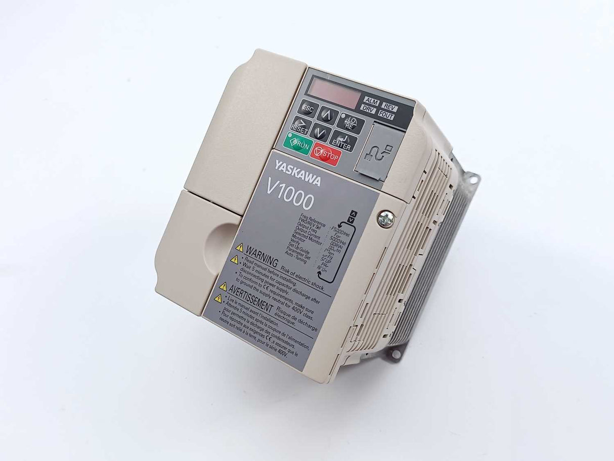 YASKAWA CIMR-VCBA0006BAA Frequency Converter VZAB0P7BAA