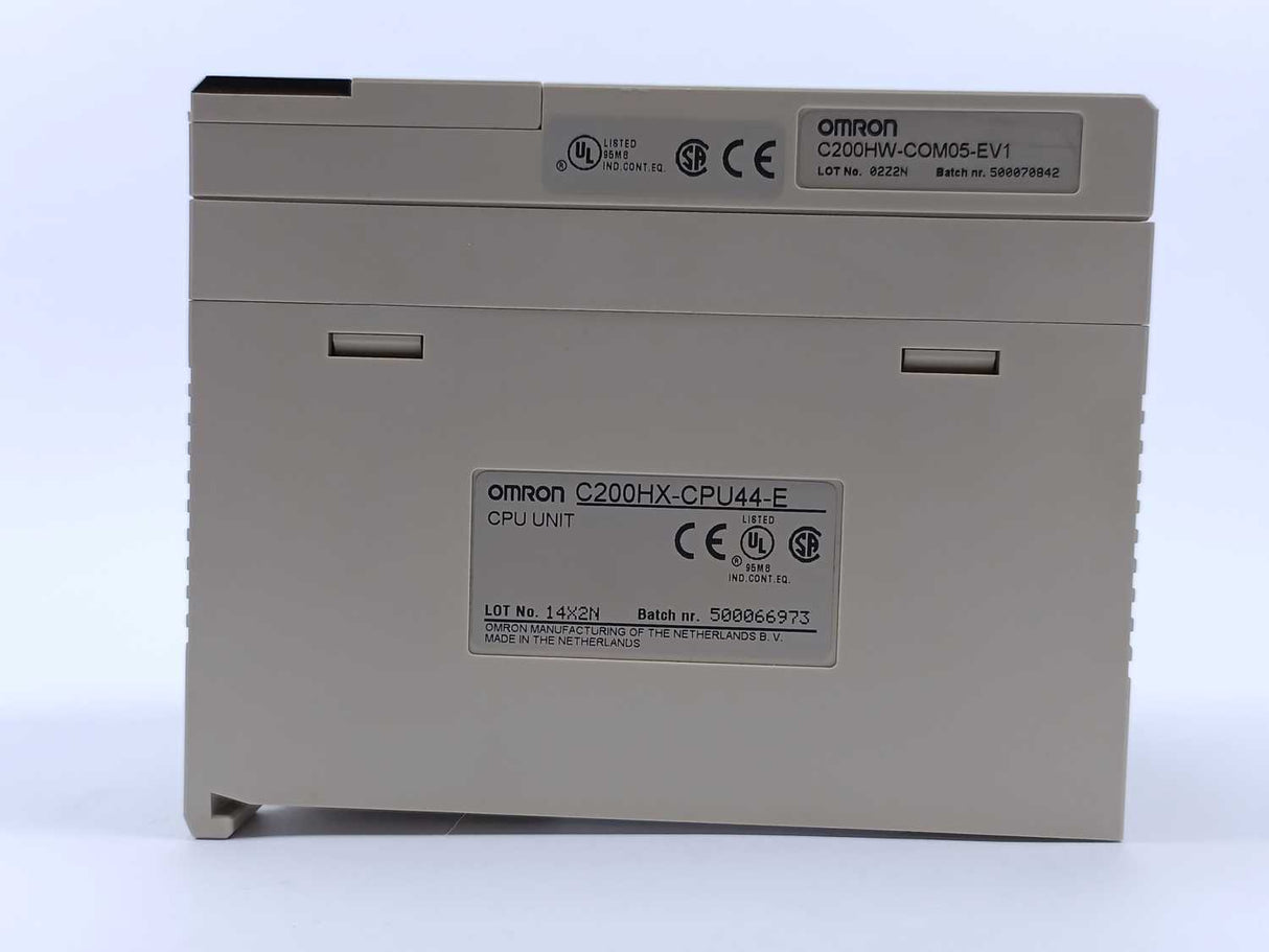 OMRON C200HX-CPU44-E Programmable Controller, CPU UNIT