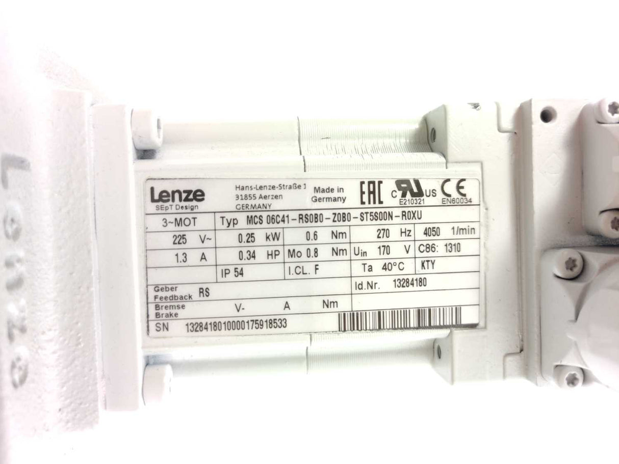 LENZE MCS06C41-RS0B0-Z0B0-ST5S00N-R0XU 13284180 Servo Motor w/ Gear. i=13,386