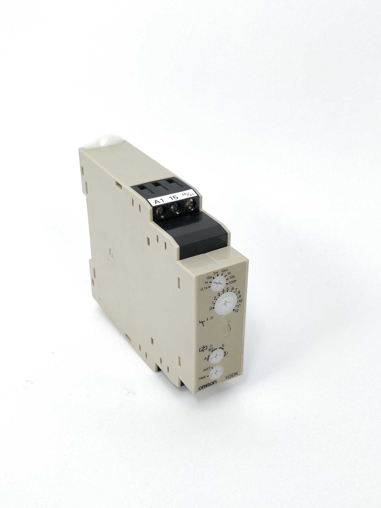 OMRON H3DK-S2 Timer conforms to  EN61812-1