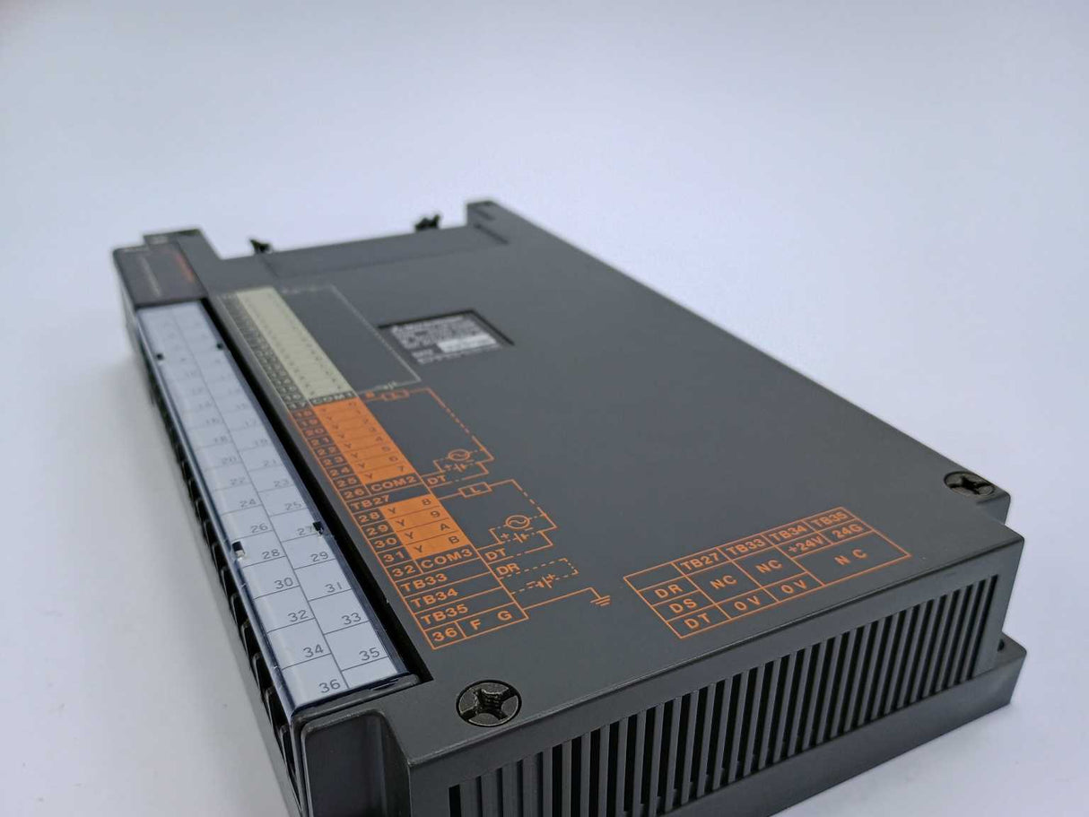 Mitsubishi A0J2E-E28DR Programmable Controller