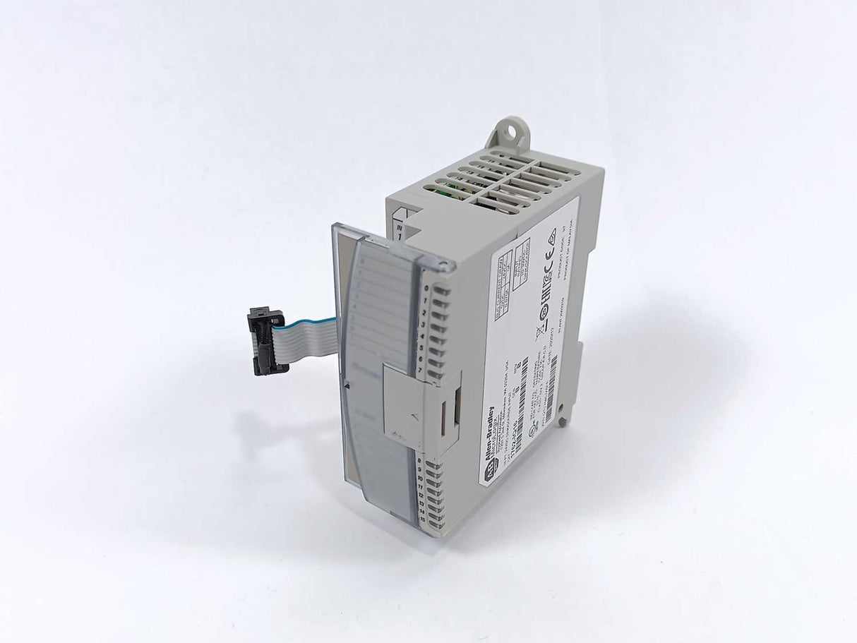 AB 1762-IQ16 Ser.B Rev.B 16PT. 24VDC  Sink/Source Input Module