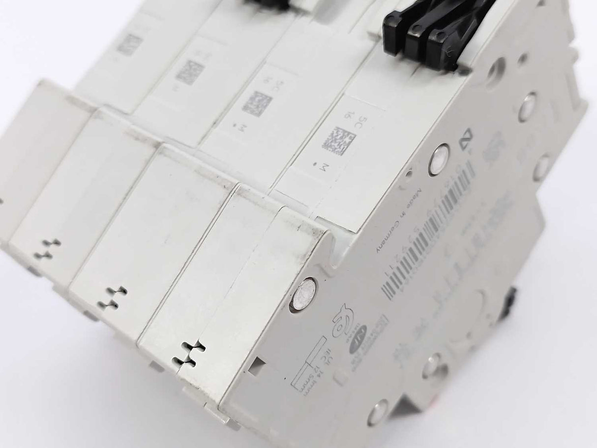 ABB 2CDS254001R0164 S204-C16 CIRCUIT BREAKER