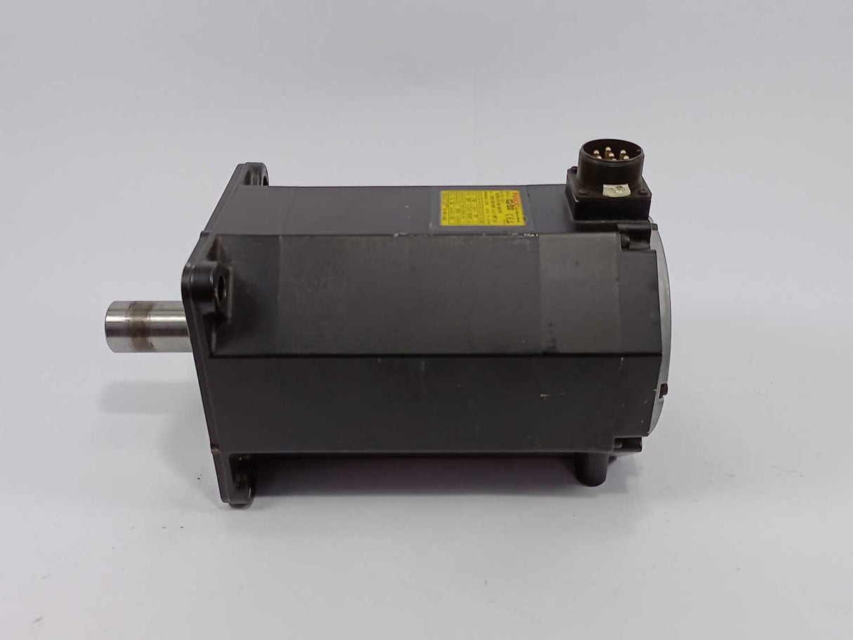 Fanuc A06B-0148-B075 AC Servo Motor a22/3000 4,4kW. Defective