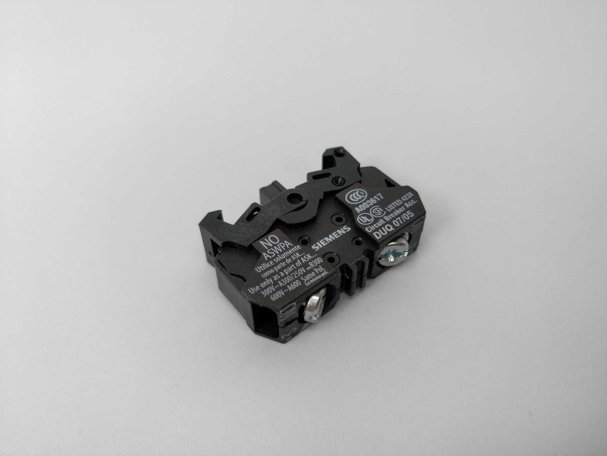 Siemens 3SB3400-0J Contact Block - 1NO 3 Pcs.