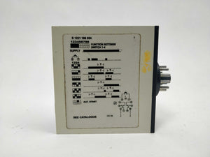 Carlo Gavazzi S 1221 166 024 Combi Timer External Start