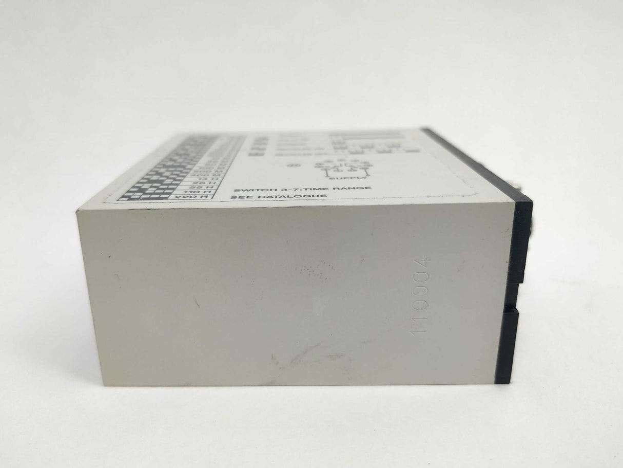 Carlo Gavazzi S 1201 166 024 Combi Timer External Start