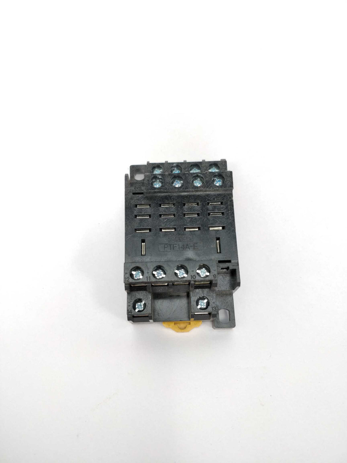 OMRON PTF14A-E RELAY SOCKET 14 POS DIN RAIL