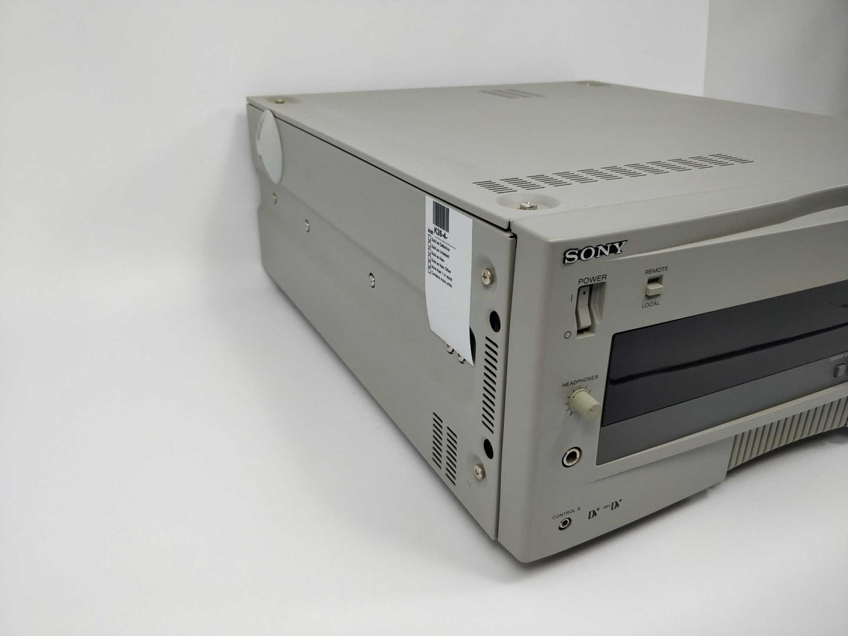 Sony DVCAM DSR-60P Digital Video Casetter Player