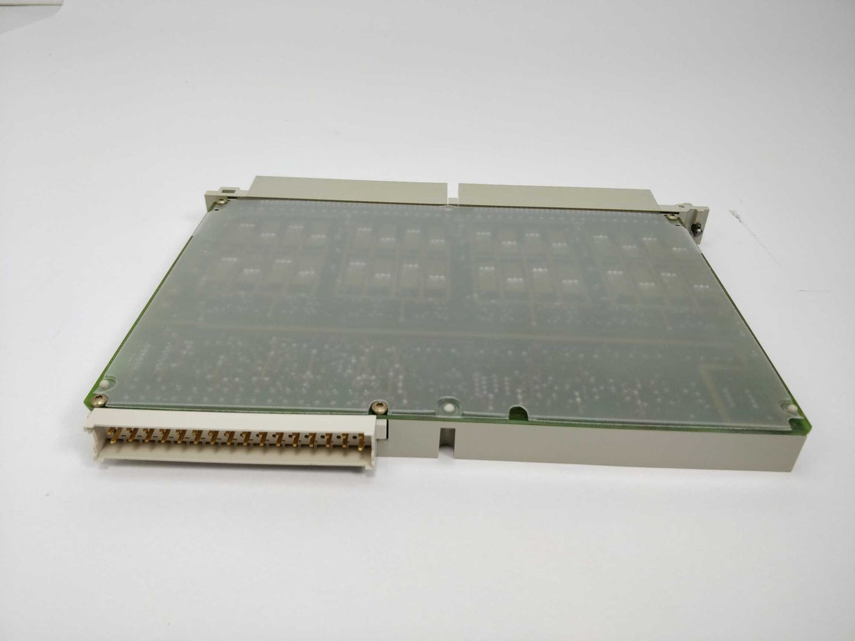 Siemens 6ES5451-4UA13 Digital output module