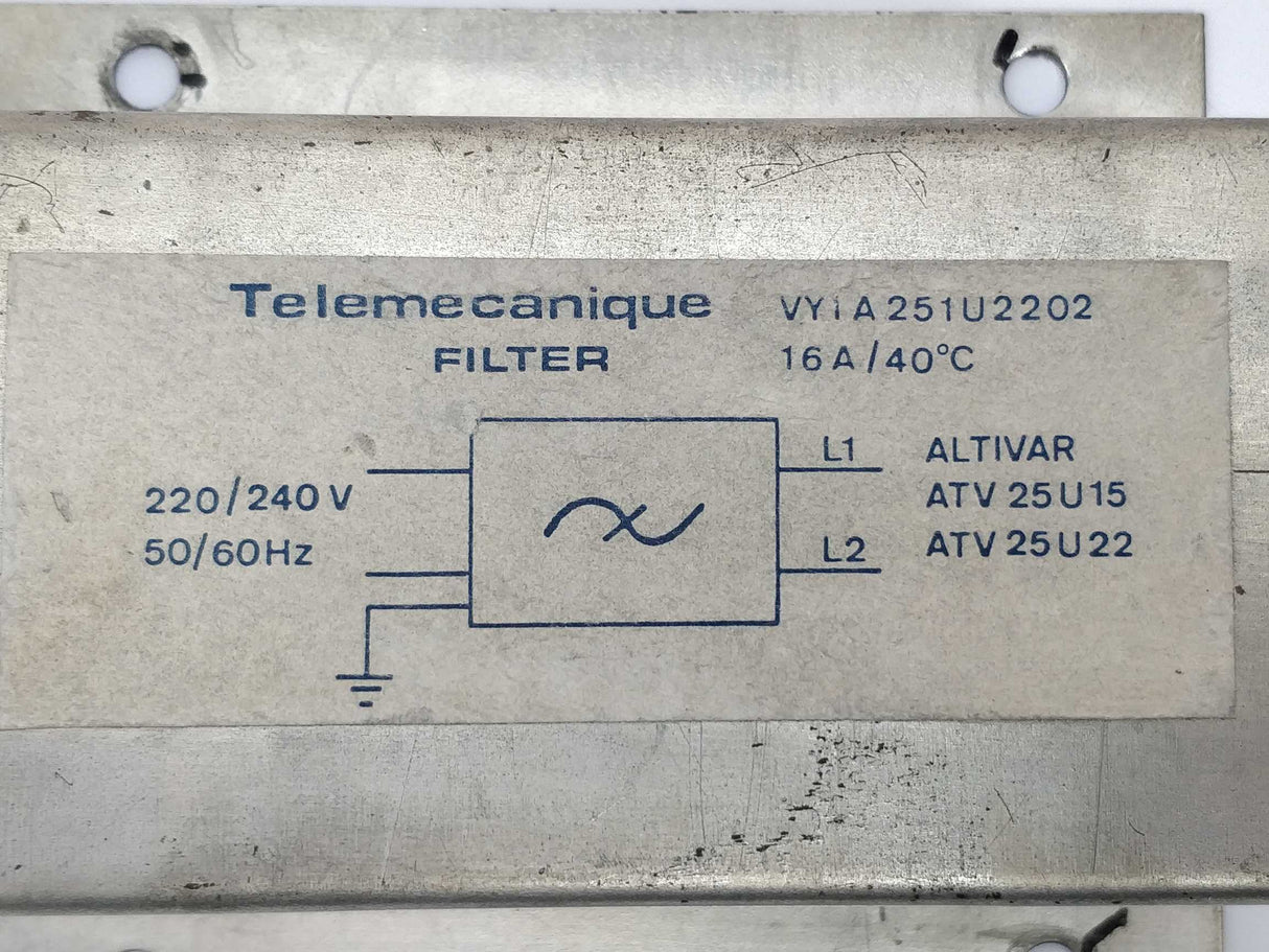 TELEMECANIQUE VY1A251U2202 Filter 16A/40°C