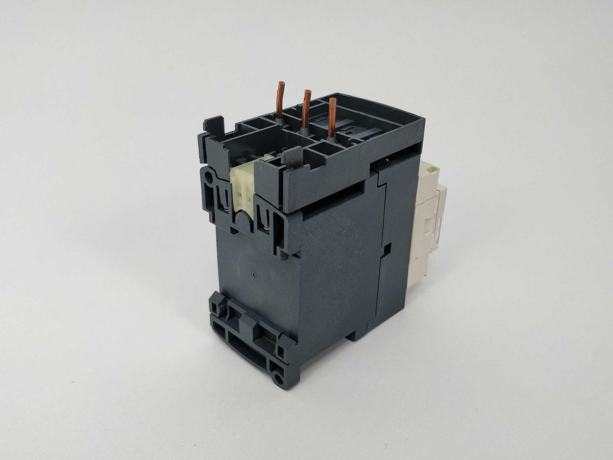 Schneider Electric LC1D09BL TeSys D contactor 24VDC 2,4W