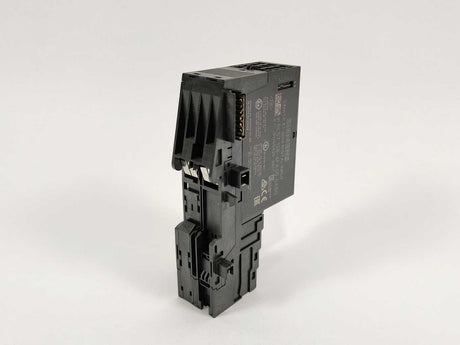 Siemens 6ES7138-4FA05-0AB0 PROFIsafe 4/8 F-DI DC24V & 6ES7193-4CG30-0AA0