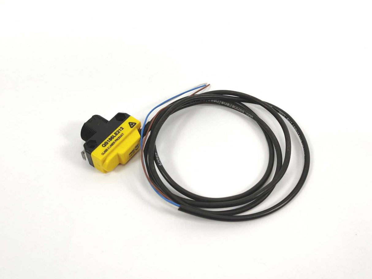 Banner Engineering QS186LE212 All Purpose Photoelectric Sensor