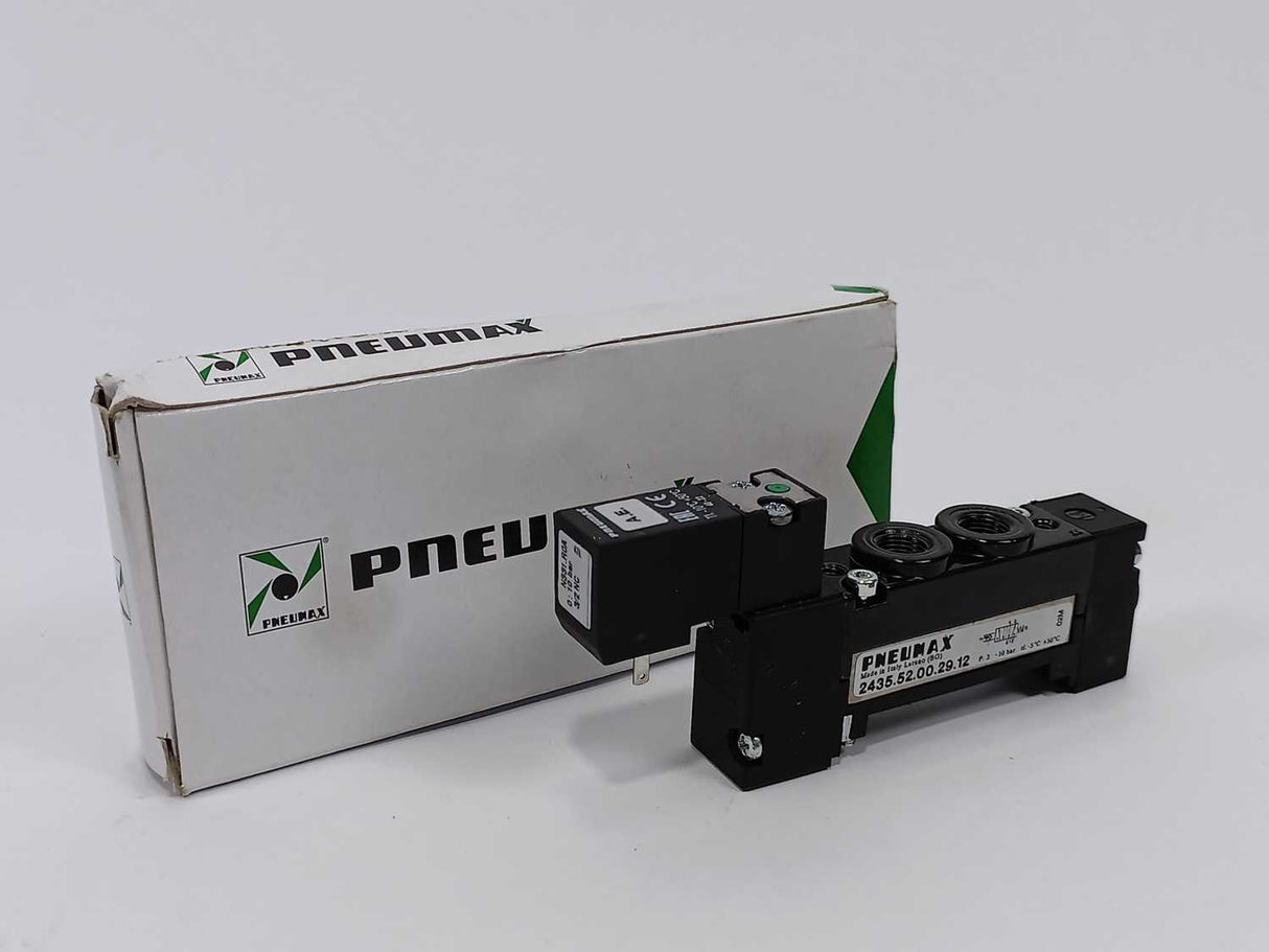 Pneumax 2435.52.00.29.12 G1/8 18mm FLAT 5/2 External Solenoid/Spring