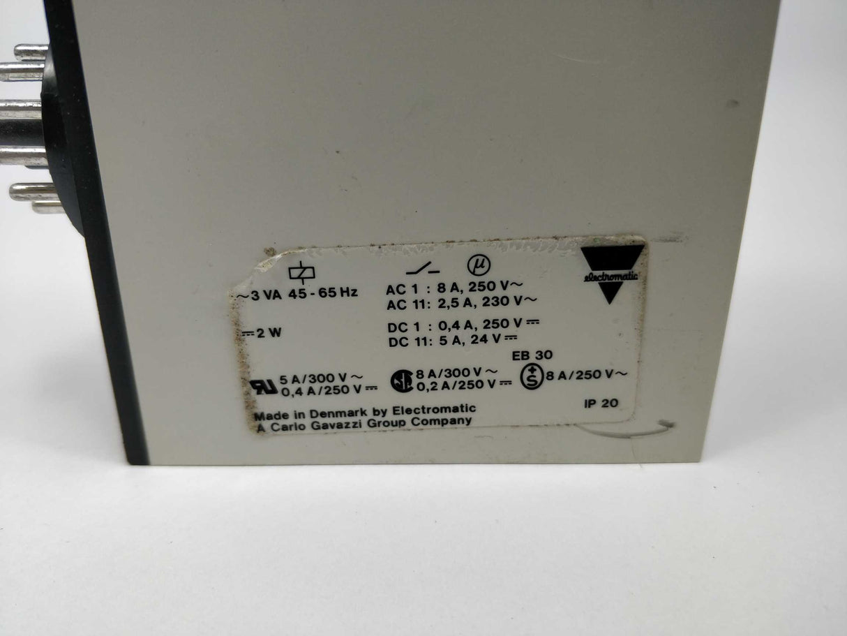 Carlo Gavazzi S 117 166 920 Combi Timer Automatic Start